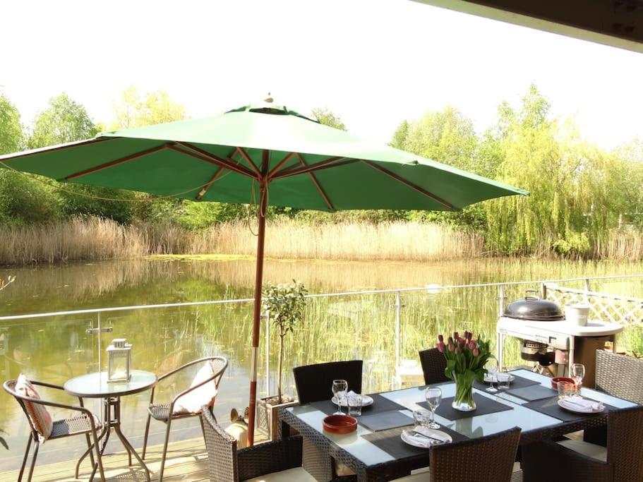 Blueberry Cottage - Lower Mill Estate Somerford Keynes Luaran gambar