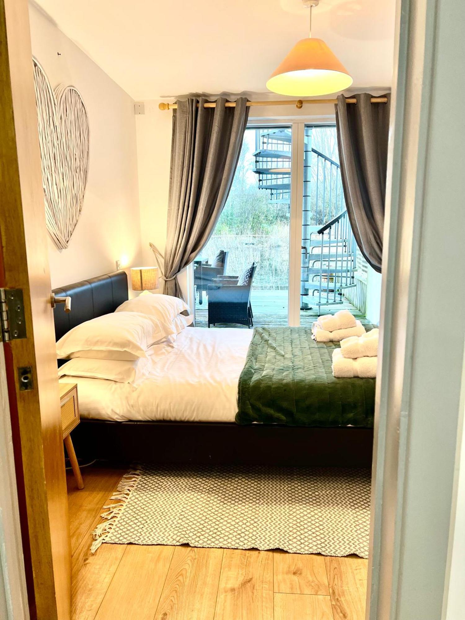 Blueberry Cottage - Lower Mill Estate Somerford Keynes Luaran gambar